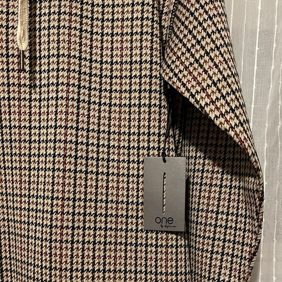 Tan Relaxed Fit Hoodie - Picture 3 of 3